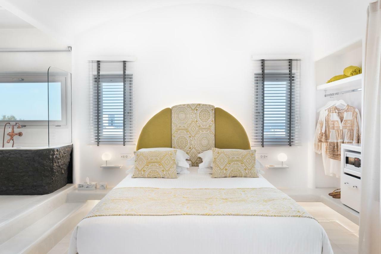Emfasis Luxury Villa Fira  Extérieur photo